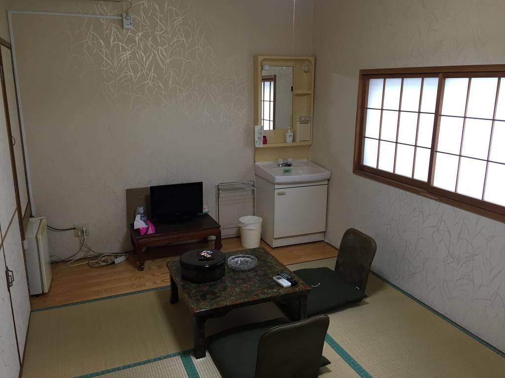 Ryokan Morishige Sendai Chambre photo